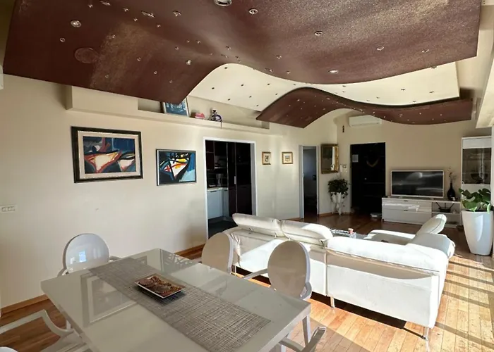 Apartment Dinka Vip *