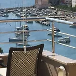 Dinka Vip 아파트