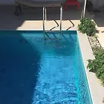 아파트 Dinka Vip *