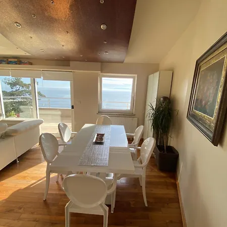 Dinka Vip Apartamento Opatija