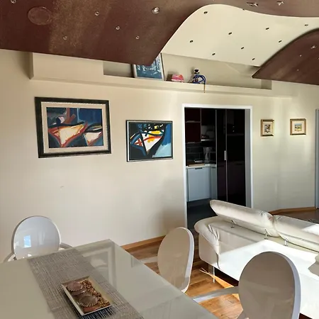 Dinka Vip Opatija
