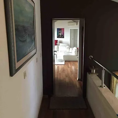 Dinka Vip Apartamento