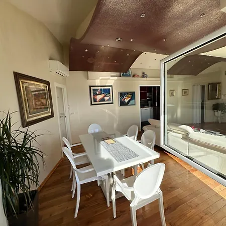 Dinka Vip * Abbázia